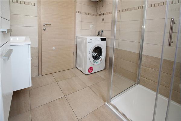 Apartment A1, for 6 persons