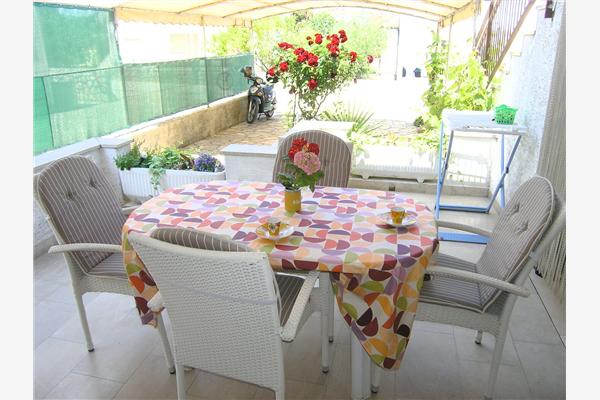 Apartment A1, for 3 persons