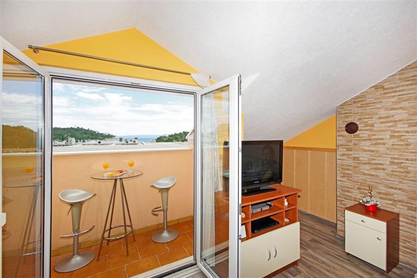 Apartment A2, for 4 persons