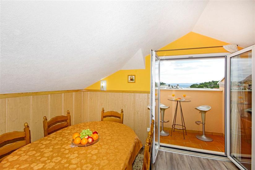 Apartment A2, for 4 persons