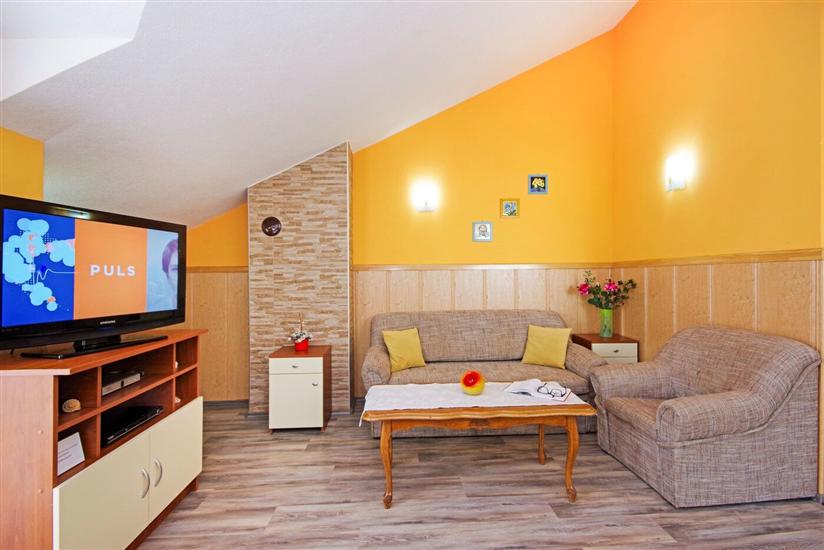 Apartment A2, for 4 persons