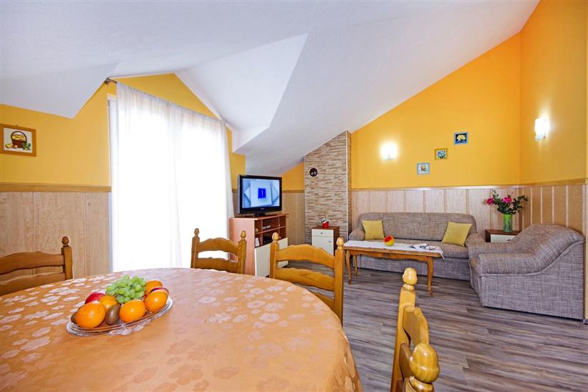 Apartment A2, for 4 persons