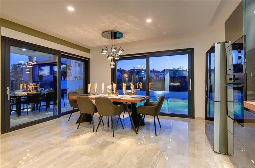 House K1, for 10 persons