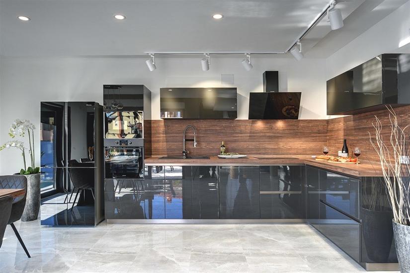 House K1, for 10 persons