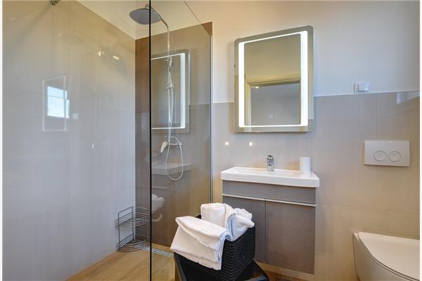 House K1, for 10 persons