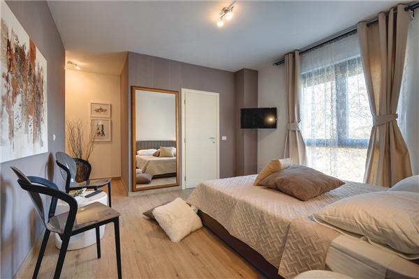 House K1, for 10 persons