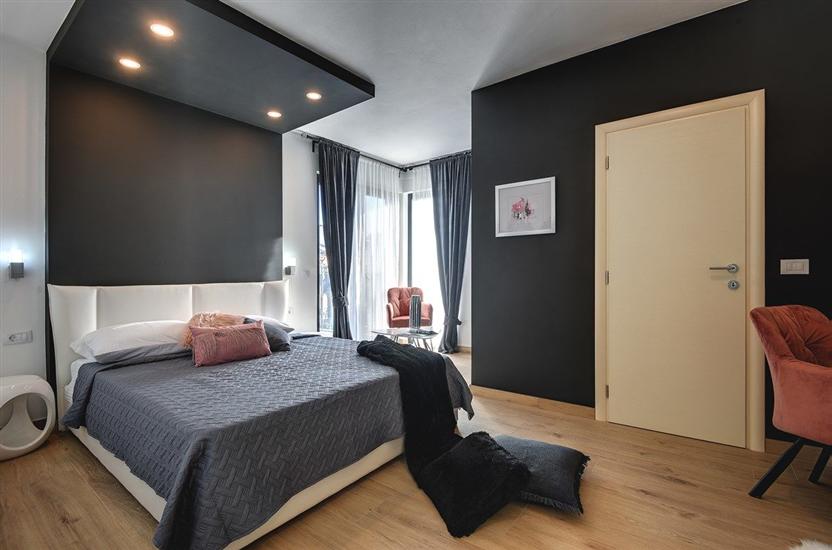 House K1, for 10 persons