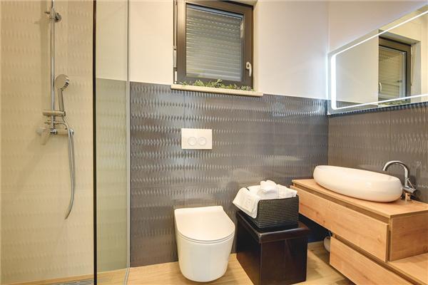 House K1, for 10 persons