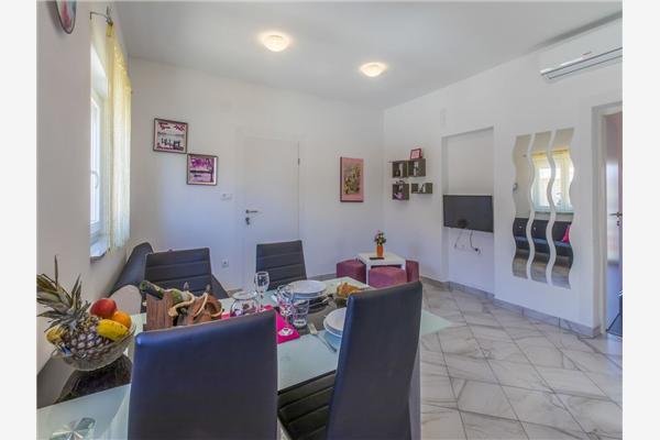 Apartman A2, za 2 osoba/e