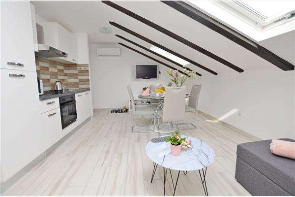 Apartment A2, for 4 persons