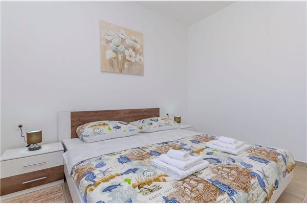 Apartment A2, for 5 persons