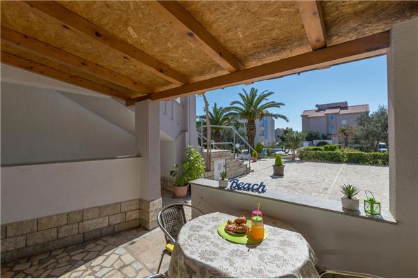 Apartment A2, for 3 persons