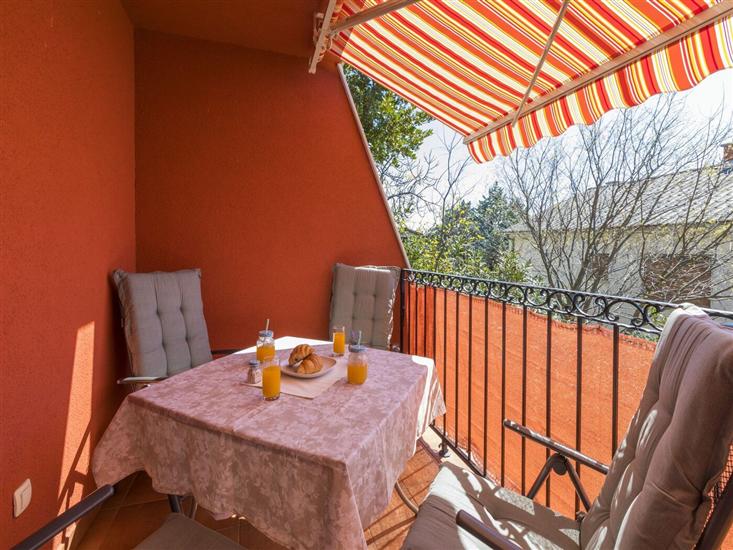 Apartment A1, for 4 persons