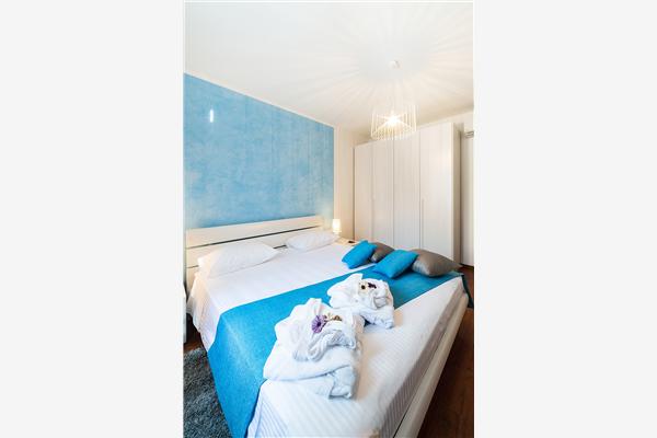 Apartment A1, for 6 persons