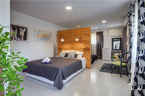 House K1, for 8 persons