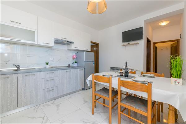 Apartment A3, for 6 persons