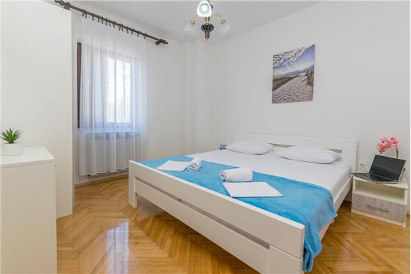 Apartment A3, for 6 persons