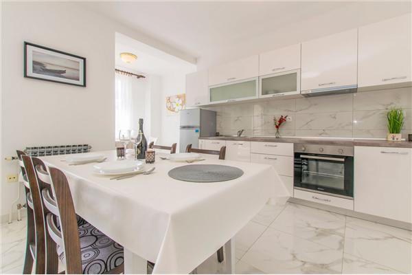 Apartment A4, for 4 persons