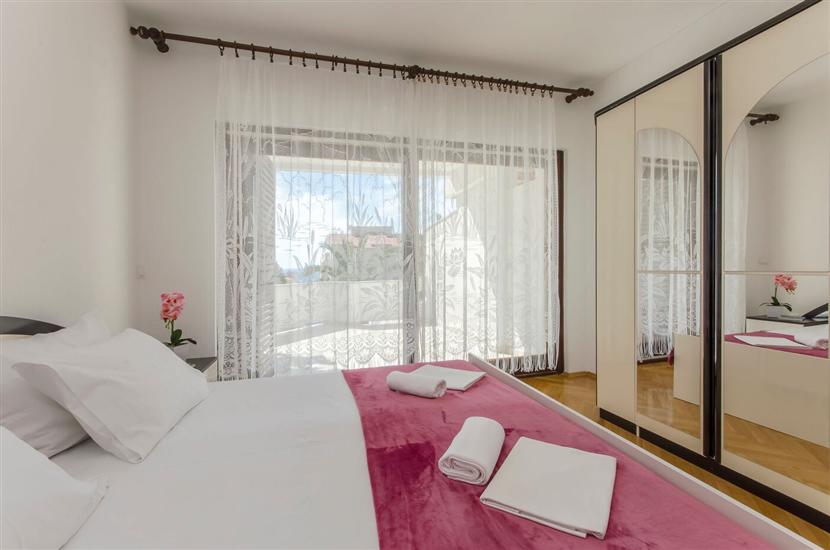 Apartment A4, for 4 persons