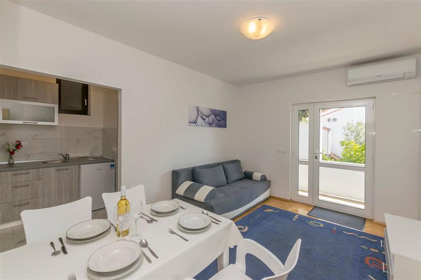 Apartment A5, for 4 persons