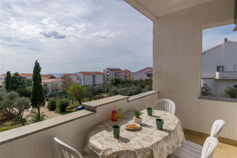 Apartment A6, for 6 persons