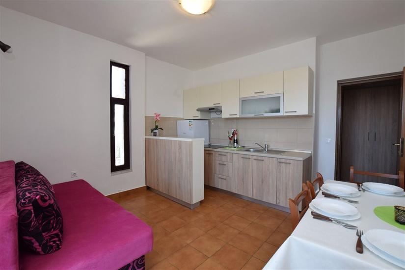 Apartment A7, for 6 persons