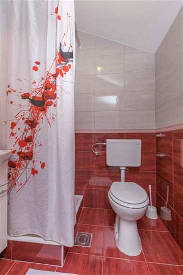 Apartment A11, for 5 persons