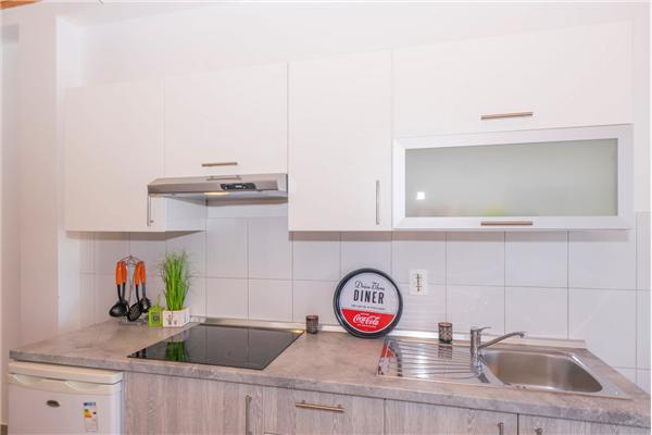 Apartment A11, for 5 persons