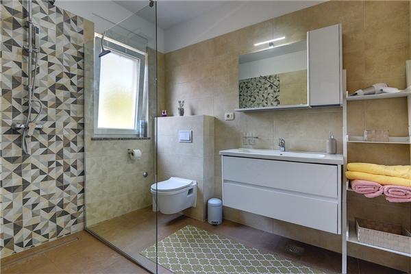 House K1, for 10 persons