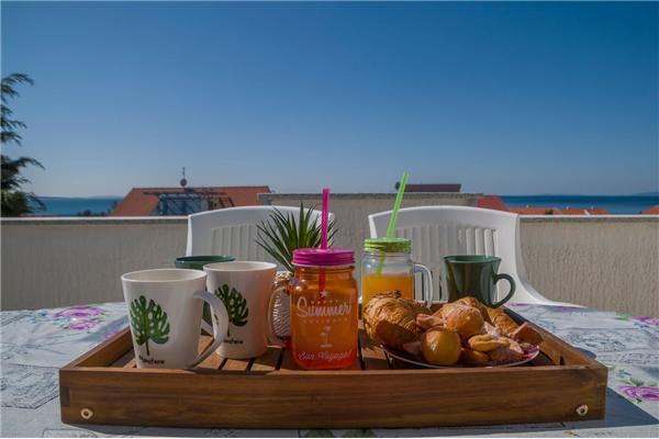 Apartment A9, for 6 persons