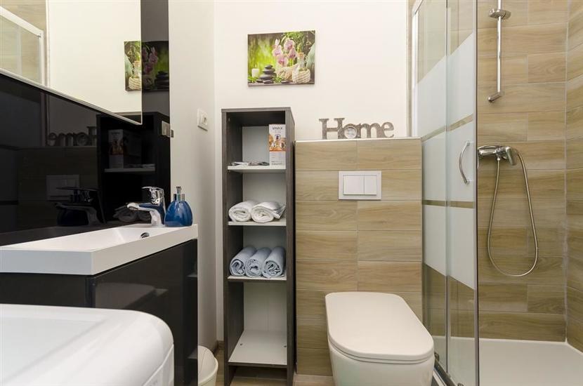 Apartment A2, for 3 persons