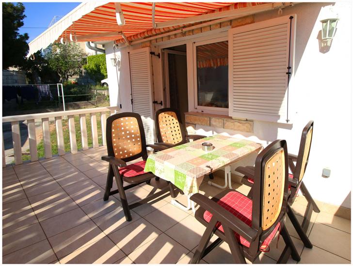 Apartment A1, for 4 persons