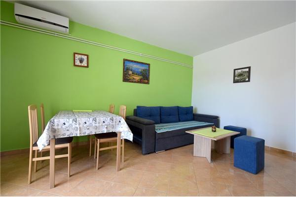 Apartment A1, for 3 persons