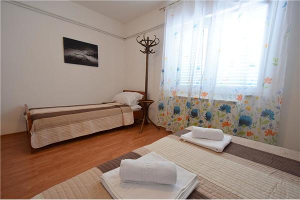 Apartment A1, for 3 persons