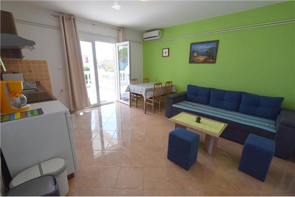 Apartment A1, for 3 persons