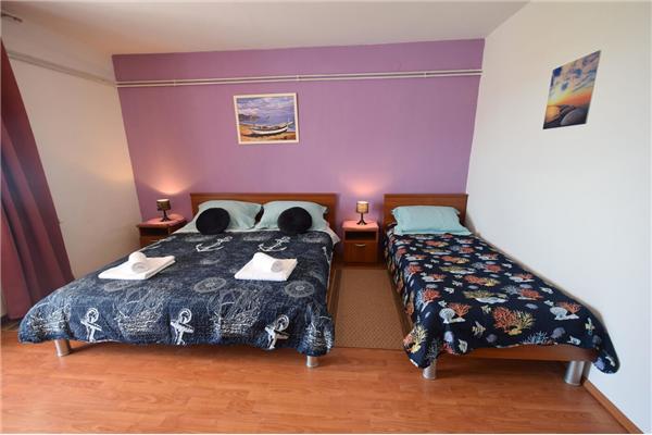 Apartment A2, for 3 persons