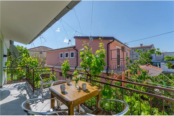 Apartment A1, for 4 persons