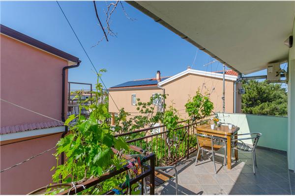 Apartment A1, for 4 persons