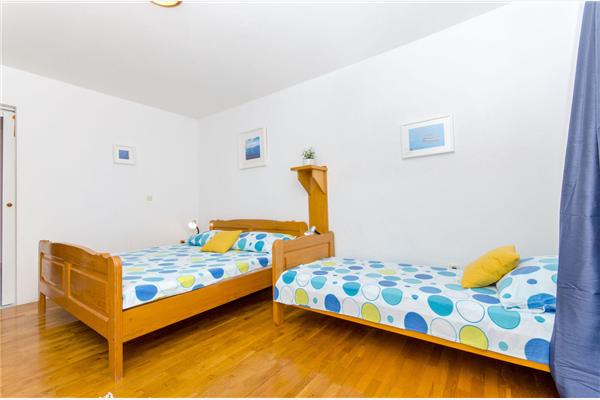 Apartment A3, for 3 persons
