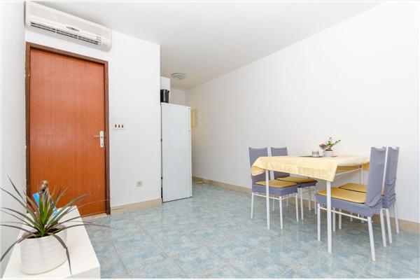 Apartment A3, for 3 persons