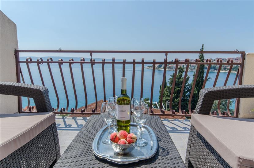 Apartment A3, for 3 persons