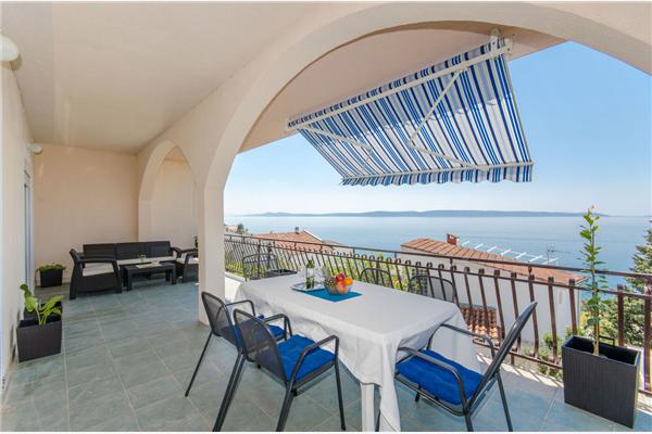 Apartment A1, for 5 persons