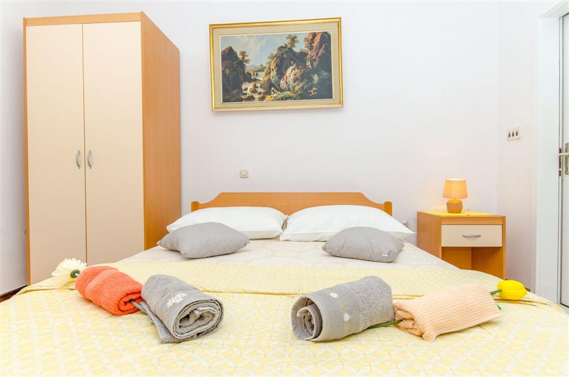 Apartment A1, for 3 persons