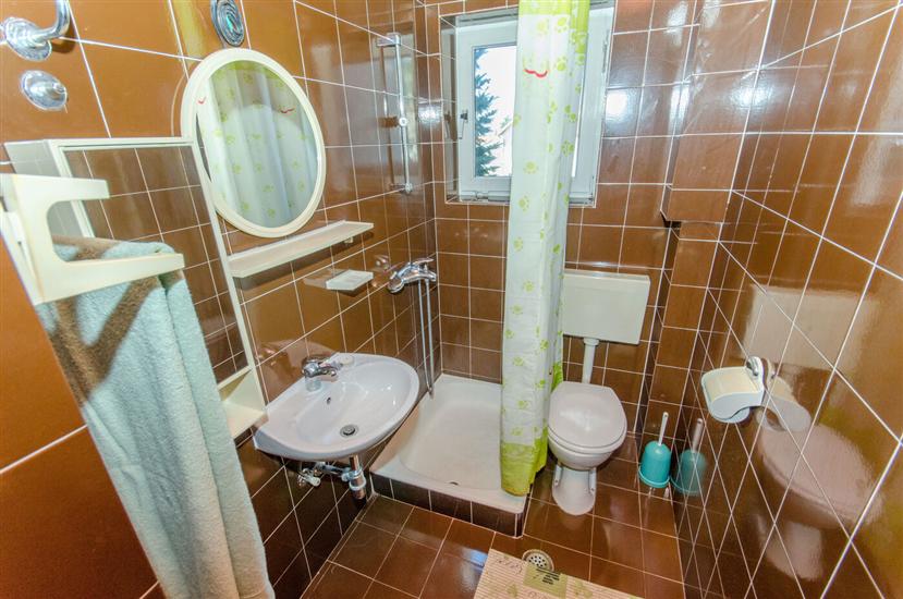 Room S1, for 2 persons