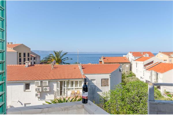 Room S1, for 2 persons