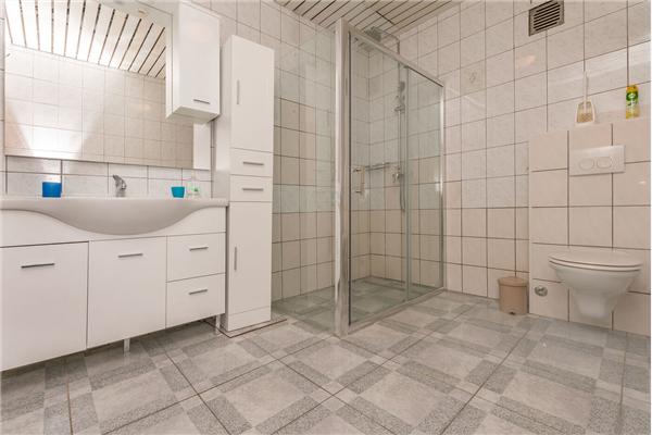 Apartment A5, for 5 persons