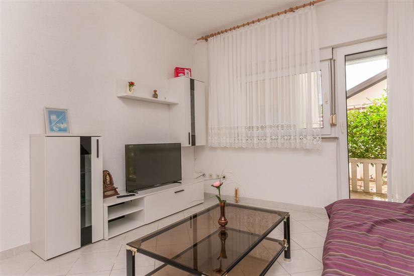 Apartment A5, for 5 persons