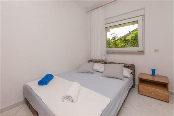 Apartment A5, for 5 persons
