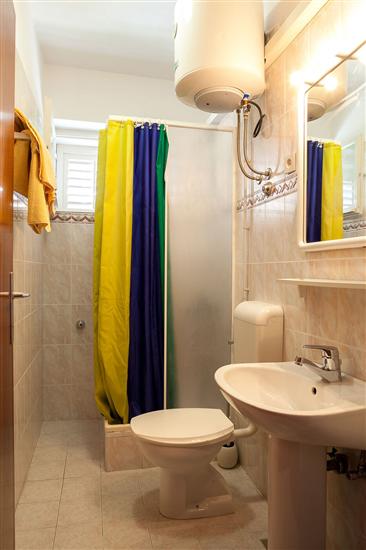 Apartment A3, for 6 persons