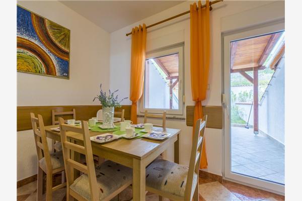 House K1, for 6 persons